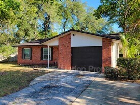 446 Water Rd in Ocala, FL - Building Photo