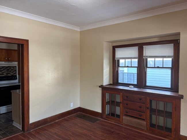 3817 Burton Ave in Toledo, OH - Building Photo - Building Photo