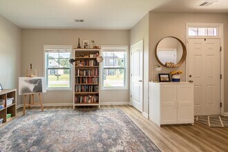 510 Kittiwake Ln in Sumter, SC - Building Photo - Building Photo