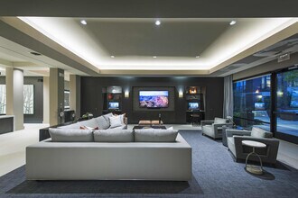 Viridian Design District in Houston, TX - Foto de edificio - Building Photo