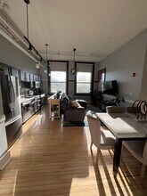 948 Main St in Waltham, MA - Building Photo - Building Photo