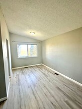 4740 Endicott Dr in Colorado Springs, CO - Building Photo - Building Photo