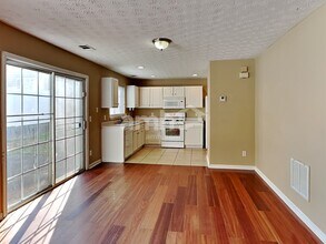 606 Windcroft Cir NW in Acworth, GA - Building Photo - Building Photo
