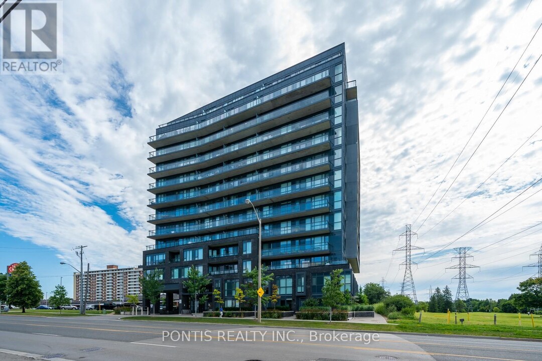 3237-3237 Bayview Ave in Toronto, ON - Building Photo