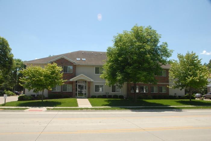 Town Centre in Ames, IA - Building Photo