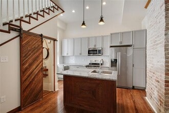 1600 Governor Nicholls St in New Orleans, LA - Foto de edificio - Building Photo
