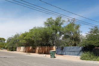 3603 E 3rd St in Tucson, AZ - Foto de edificio - Building Photo