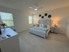1165 Lakeshore Breeze Pl in Kissimmee, FL - Building Photo - Building Photo