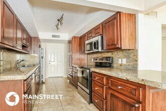 510 E Marco Polo Rd, Unit 4G in Phoenix, AZ - Building Photo - Building Photo