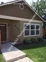 9195 W Brogan Dr in Boise, ID - Building Photo