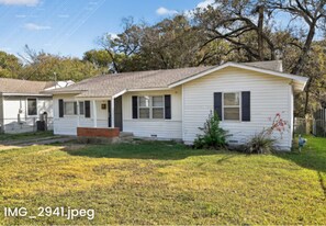 4524 Utah Ave in Dallas, TX - Building Photo