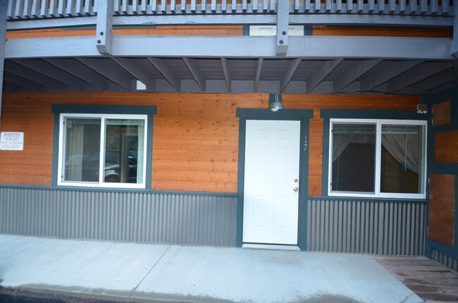 property at 17 Quandary Condos