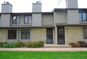 934 Westside Dr in Iowa City, IA - Building Photo