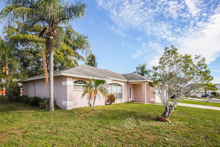 2915 56th Pl E in Bradenton, FL - Building Photo - Building Photo