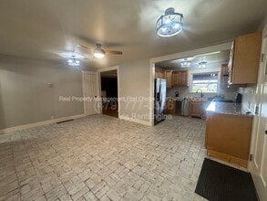 717 NW 6th St in Bentonville, AR - Building Photo - Building Photo