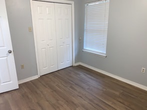 2310 Tyler St in Conway, AR - Building Photo - Building Photo