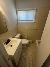 175 South St in Eatontown, NJ - Foto de edificio - Building Photo