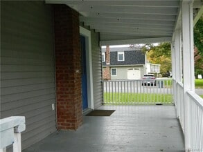 34 Kings Hwy in New City, NY - Building Photo - Building Photo