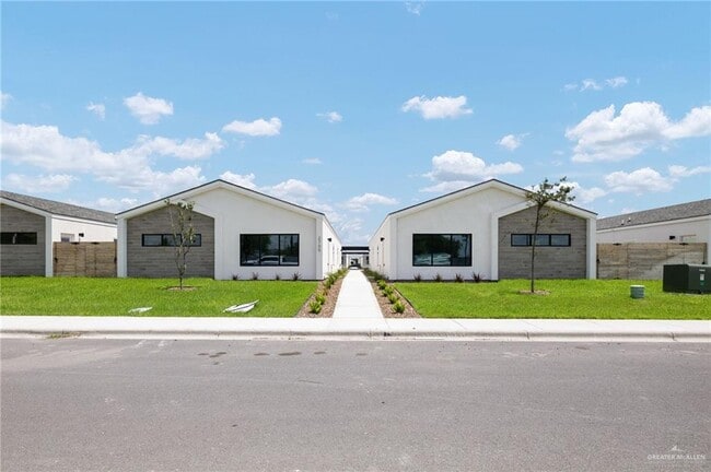 property at 2705 Woodpecker Rd