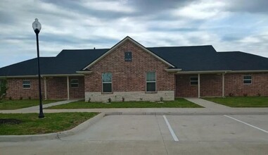 740 US Hwy 84 W in Teague, TX - Building Photo - Building Photo