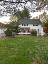 423 Country Club Rd in Bridgewater, NJ - Building Photo - Building Photo