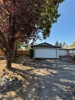 19901-19903 Military Rd S in Seatac, WA - Building Photo