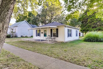 1115 N Illinois Ave, Unit ID1306812P in Litchfield, IL - Foto de edificio - Building Photo