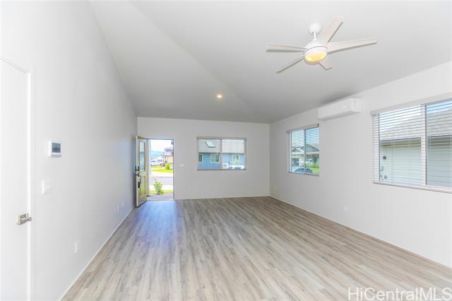 91-4042-4046 Hikuha St in Kapolei, HI - Building Photo - Building Photo