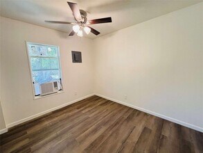 2762 Beverly Hills Dr in Fort Worth, TX - Building Photo - Building Photo