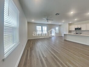 5933 Sycamore Pl St in St. Cloud, FL - Building Photo - Building Photo