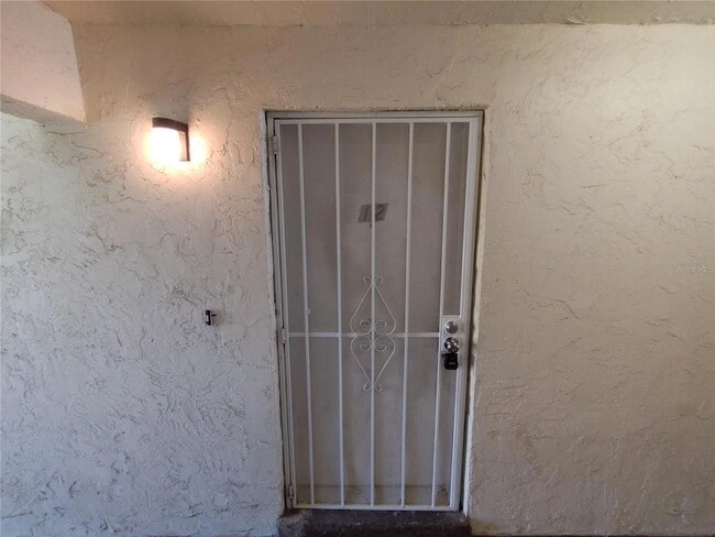 3425 Tricon Ln