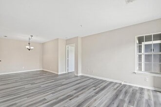 20273 Beechwood Terrace in Ashburn, VA - Building Photo - Building Photo