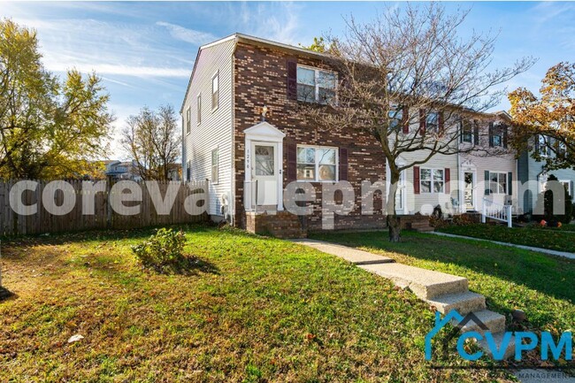 property at 1290 Holmespun Dr