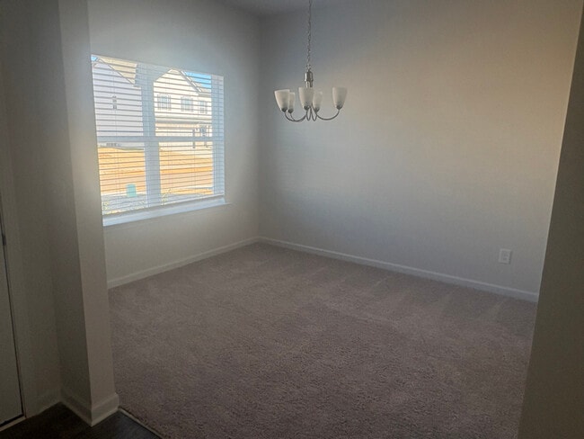 529 Summerfield Ln NW in Euharlee, GA - Foto de edificio - Building Photo