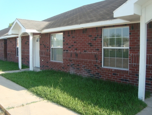 The Village in Harlingen, TX - Building Photo - Building Photo