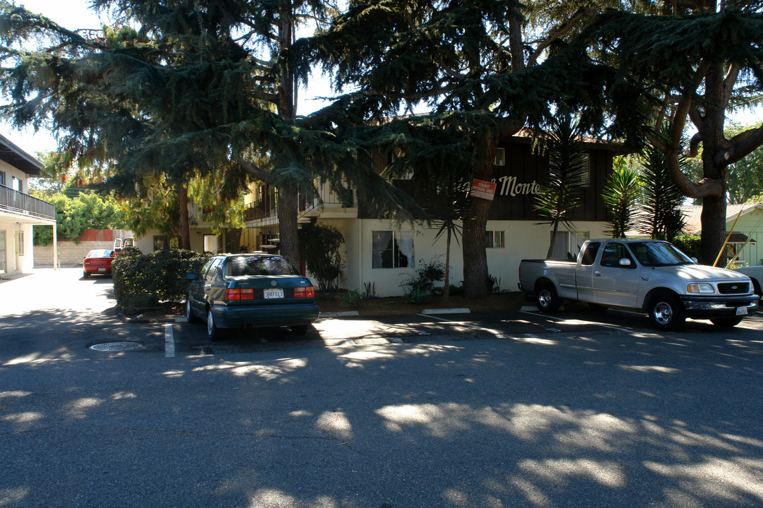 Vista del Monte in Carpinteria, CA - Foto de edificio