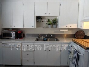 223 Dayton St in Edmonds, WA - Building Photo - Building Photo