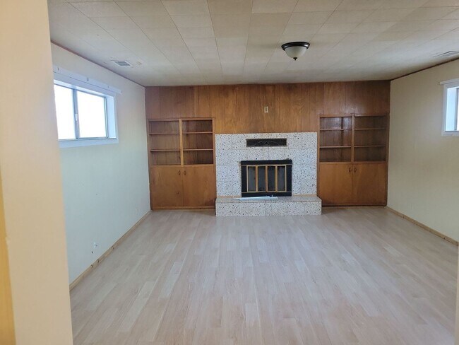 905 N Lincoln Ave in Jerome, ID - Building Photo - Building Photo