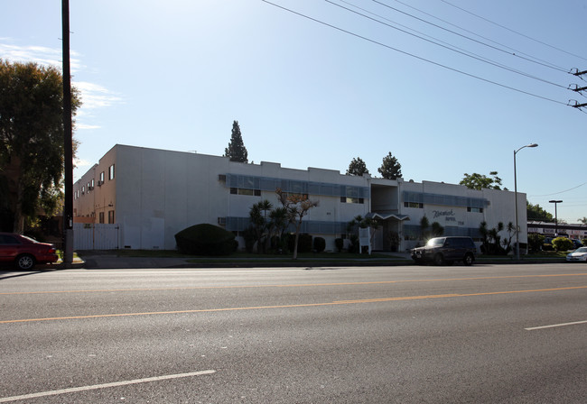 The Keswick Apartments in Reseda, CA - Building Photo - Building Photo