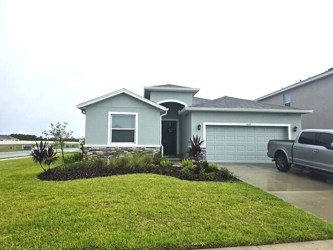 property at 4519 Weathered Moss Gln
