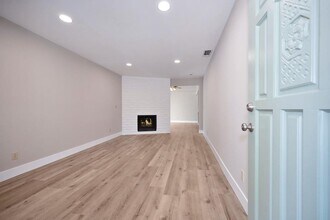 1720 Kent St in Roseville, CA - Building Photo - Building Photo