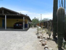 2512 E Eastland St in Tucson, AZ - Building Photo