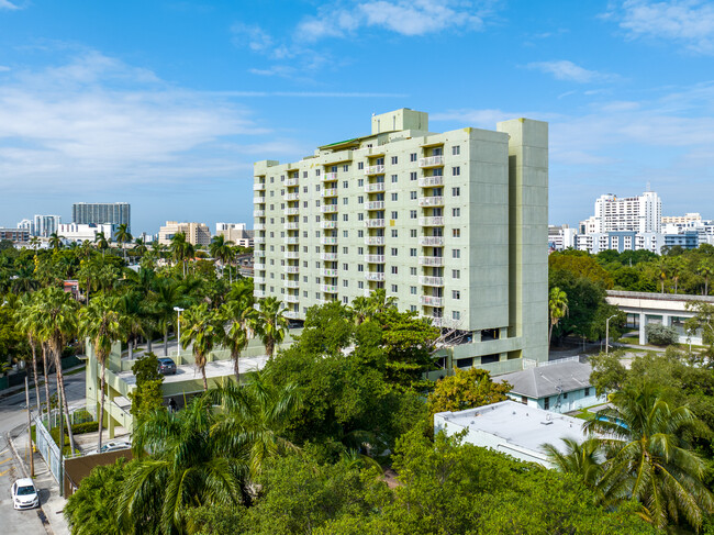 Seybold Pointe Condominium in Miami, FL - Building Photo - Building Photo