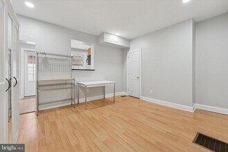 1020 S Bouvier St in Philadelphia, PA - Building Photo - Building Photo