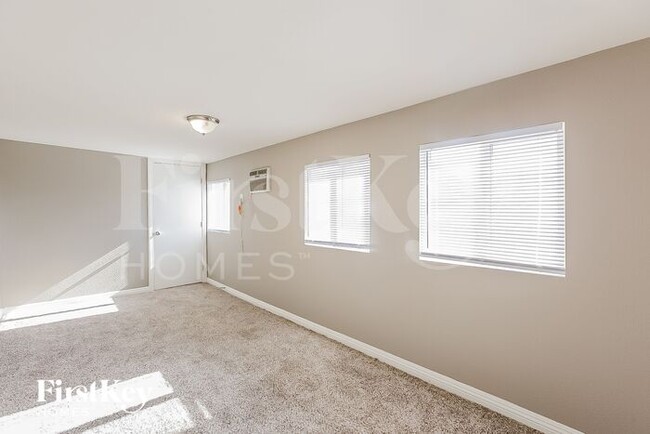 420 N Princeton St in Las Vegas, NV - Building Photo - Building Photo