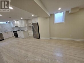 66 Morrison Crescent in Markham, ON - Building Photo - Building Photo