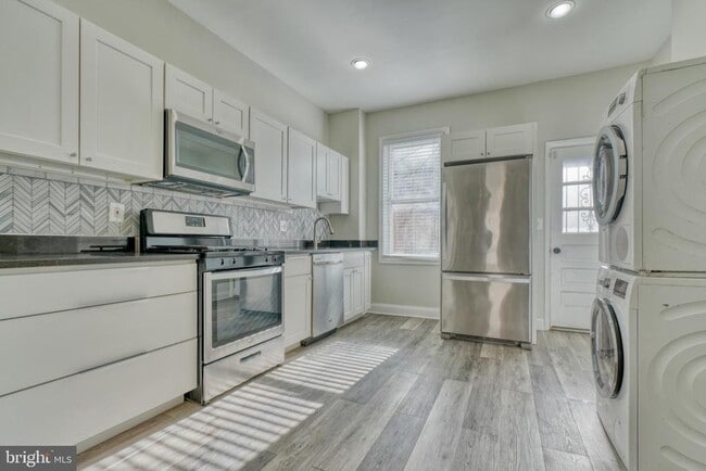 property at 3413 Noble St