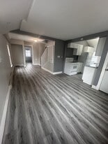 2071 W 103rd St in Cleveland, OH - Building Photo