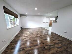 2307 S Ferry St in Tacoma, WA - Building Photo - Building Photo