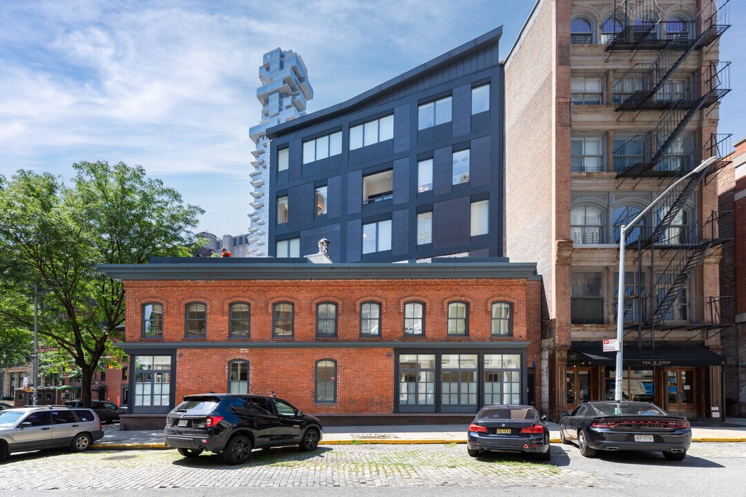 6 N Moore St in New York, NY - Foto de edificio